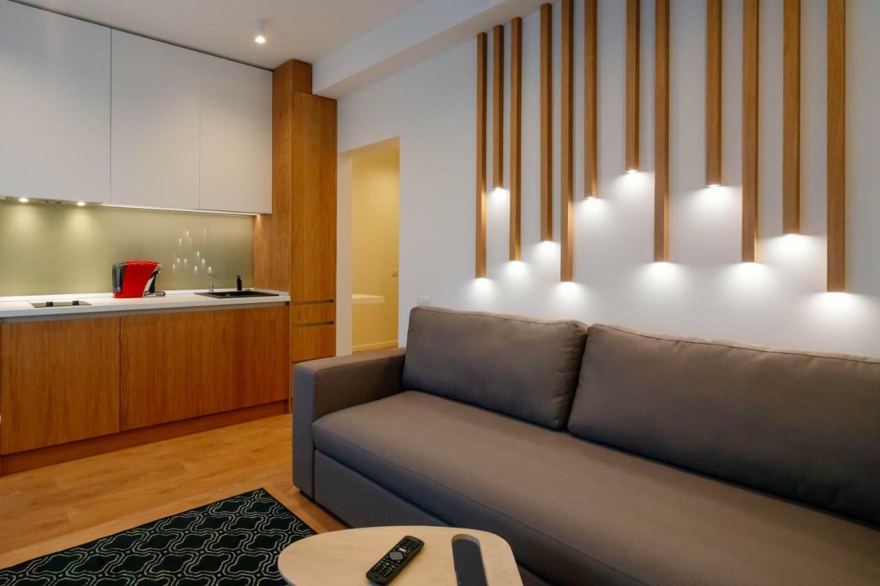 Arbans Cosy Modern Apartment In The City Center Bucureşti Ngoại thất bức ảnh