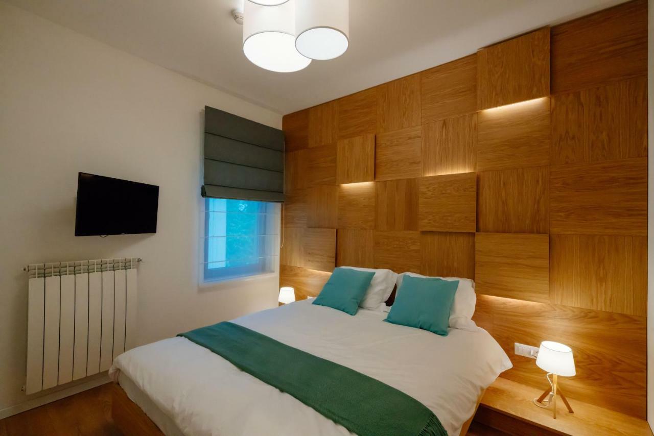 Arbans Cosy Modern Apartment In The City Center Bucureşti Ngoại thất bức ảnh